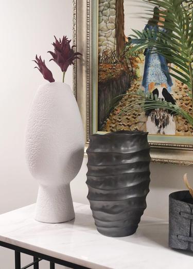  The Mia Licia Seramik Vazo Beyaz 20x20x45 cm