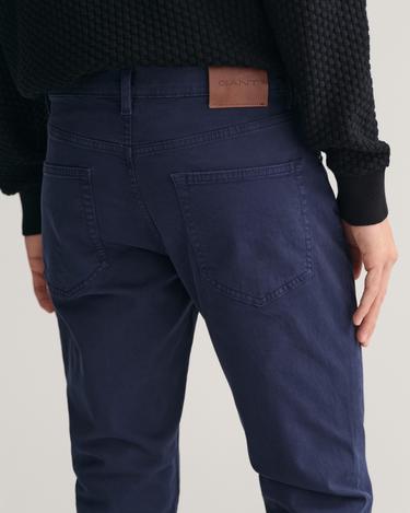  GANT Erkek Lacivert Slim Fit Jean