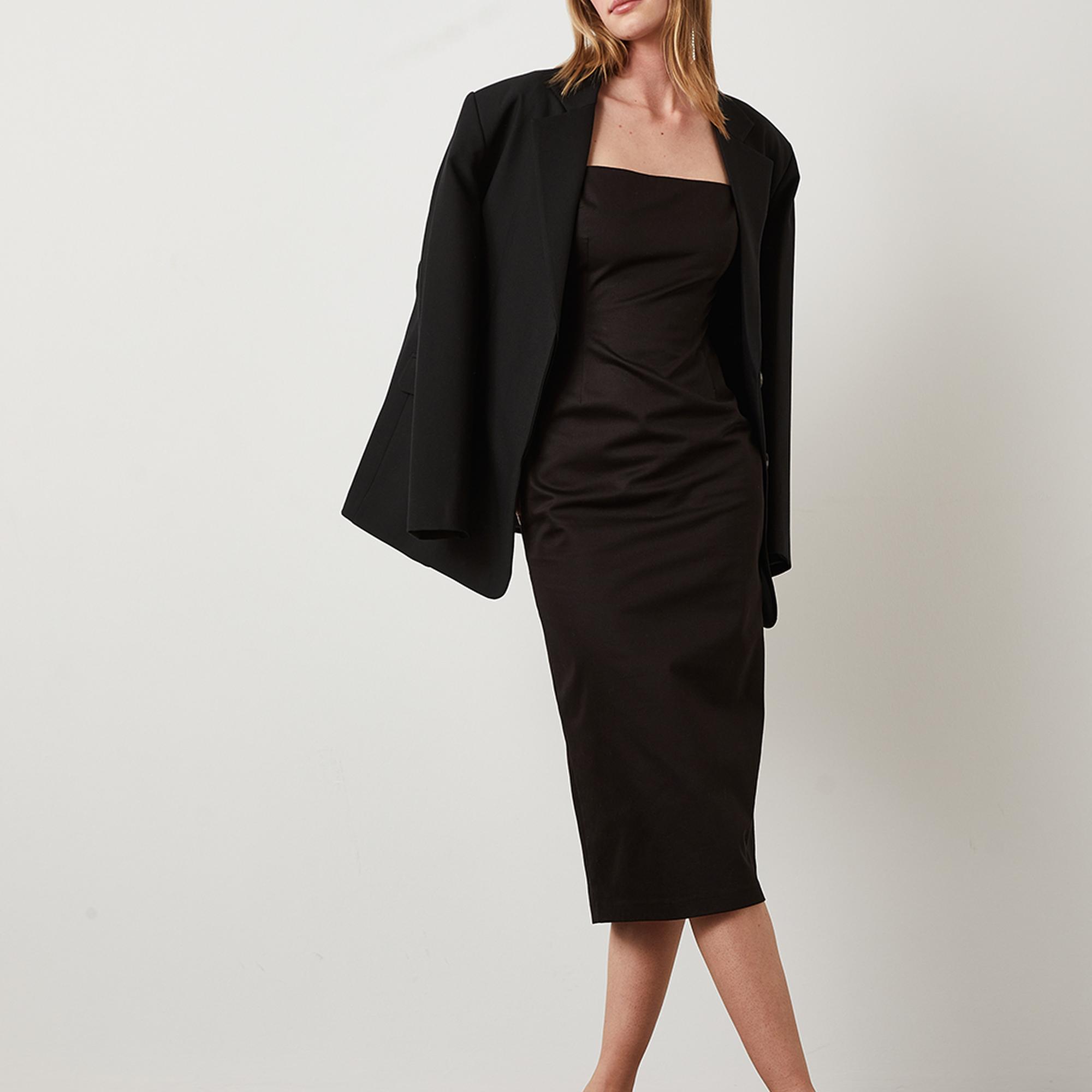 Sırt Dekolte Bağcıklı Elbise