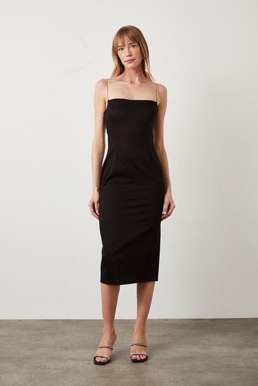  Sırt Dekolte Bağcıklı Elbise