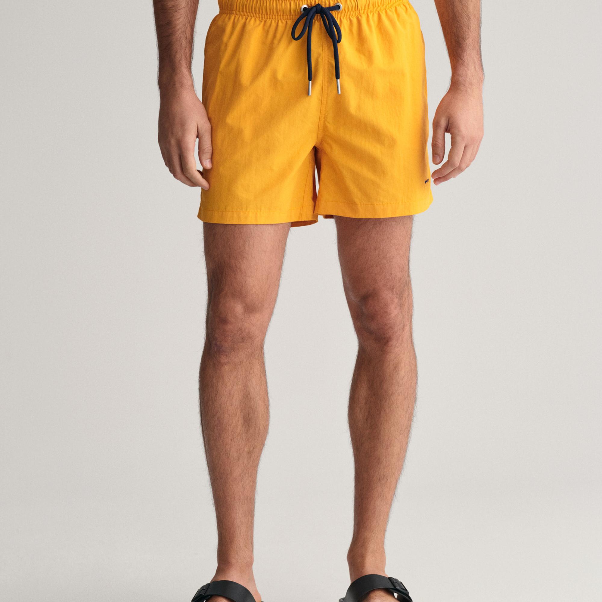 GANT Erkek Sarı Regular Fit Mayo Şort