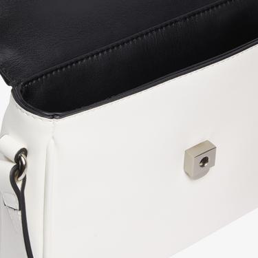  Calvin Klein Jeans Sculpted Kadın Beyaz Omuz Çantası