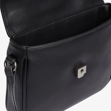  Calvin Klein Jeans Sculpted Kadın Siyah Omuz Çantası