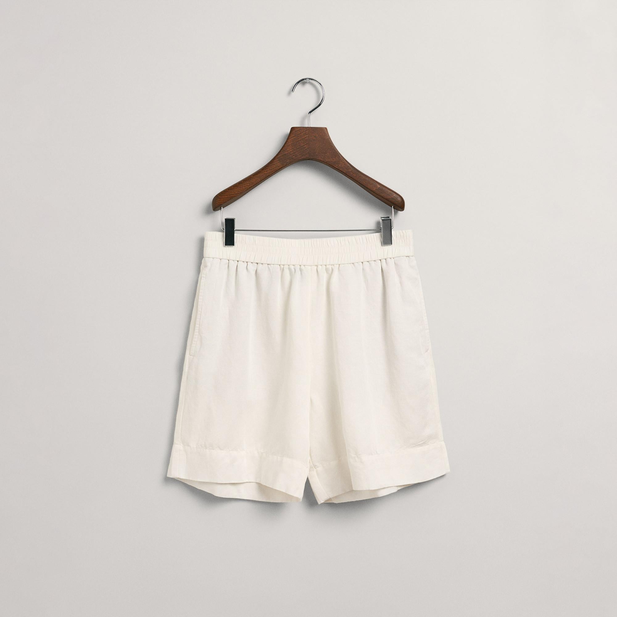 GANT Kadın Bej Relaxed Fit Şort