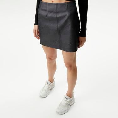  Calvin Klein Faux Leather Mini Etek