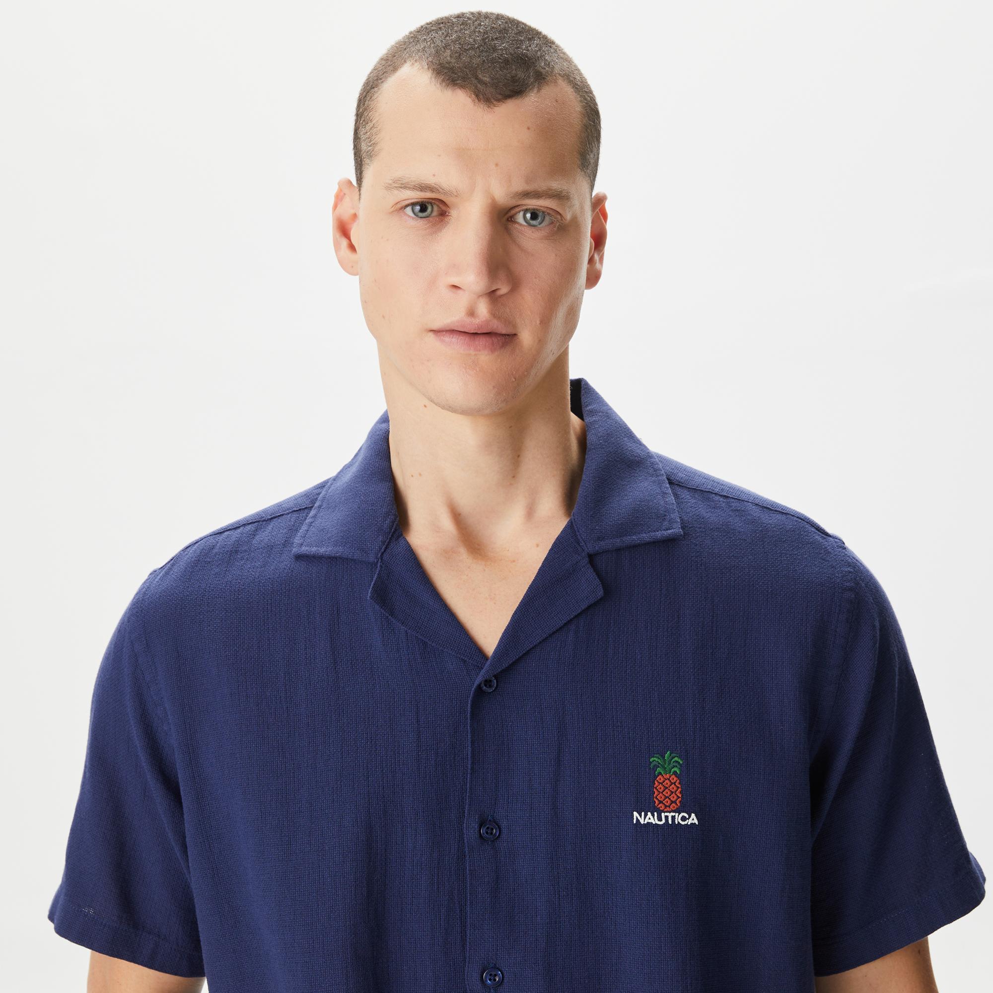 Nautica Erkek Lacivert Classic Fit Kısa Kollu Gömlek