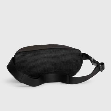  Calvin Klein Essentials Unisex Siyah Omuz Çantası