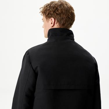  Erkek Kapüşonlu Siyah Çıkarılabilir Yelek Detaylı Mont