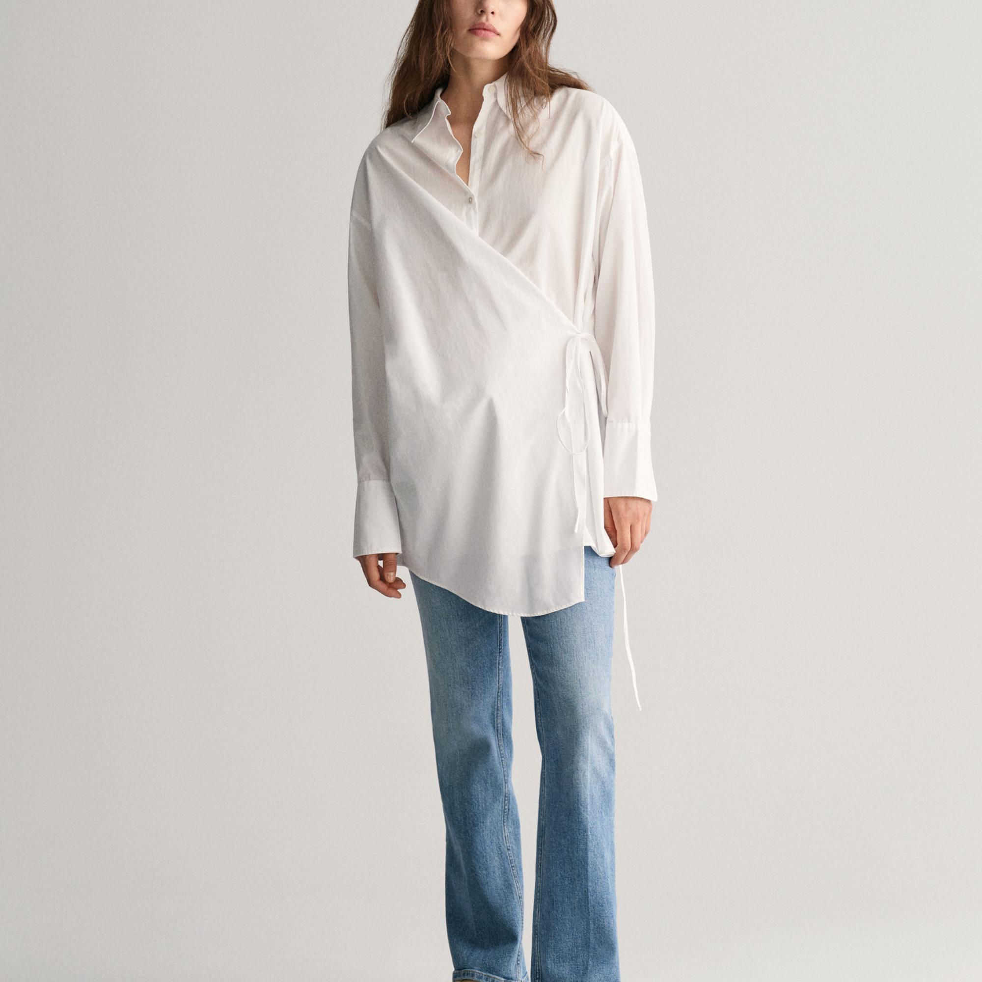 GANT Kadın Beyaz Oversize Fit Klasik Yaka Gömlek