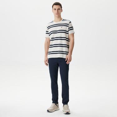  Nautica Erkek Beyaz Standart Fit Kısa Kollu Çizgili T-Shirt
