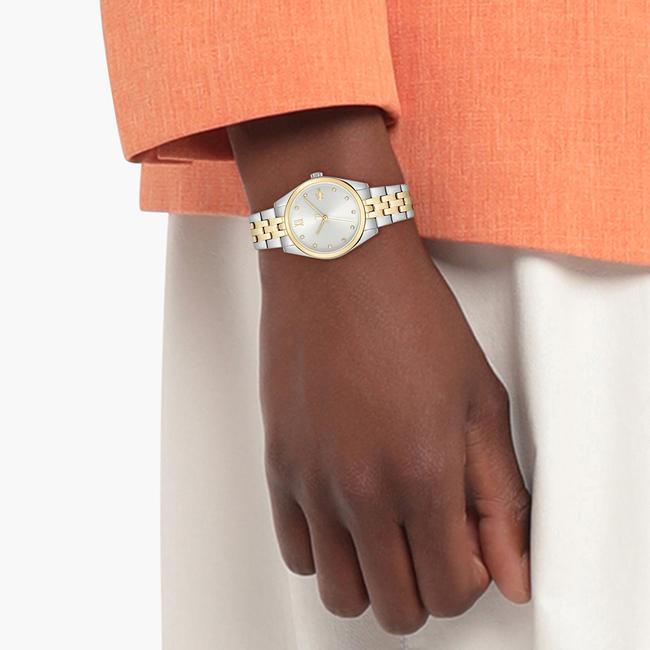  Lacoste Kadın Gri Saat