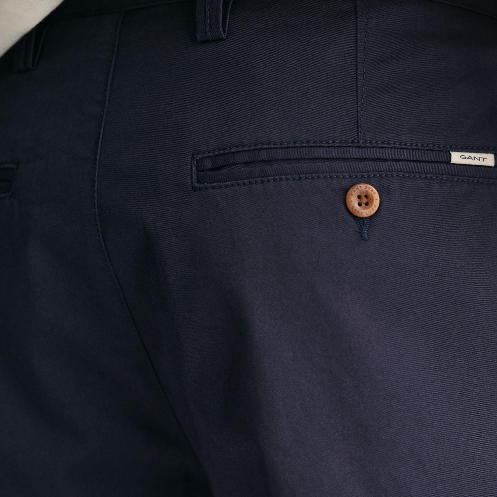 GANT Erkek Lacivert Relaxed Fit Chino Şort