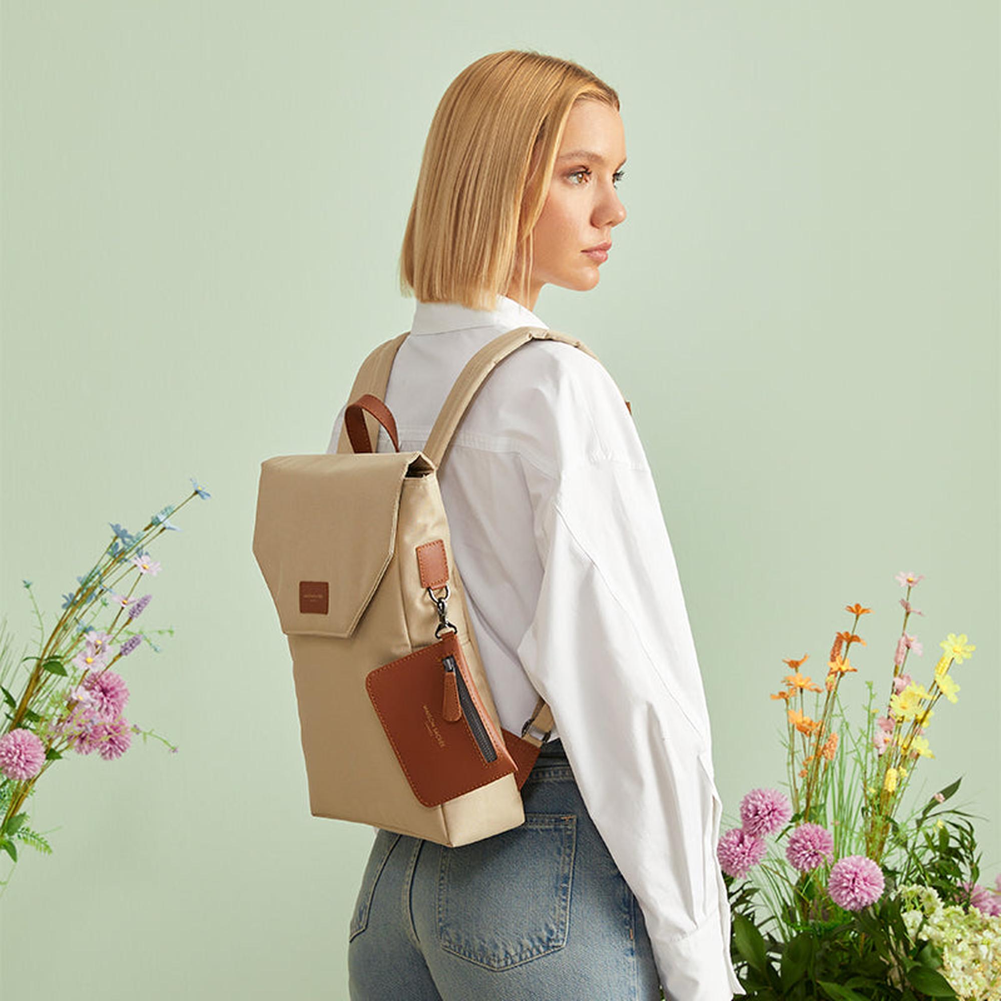 Maison Sacrée Ferrat Bej 13'' Sırt Çantası