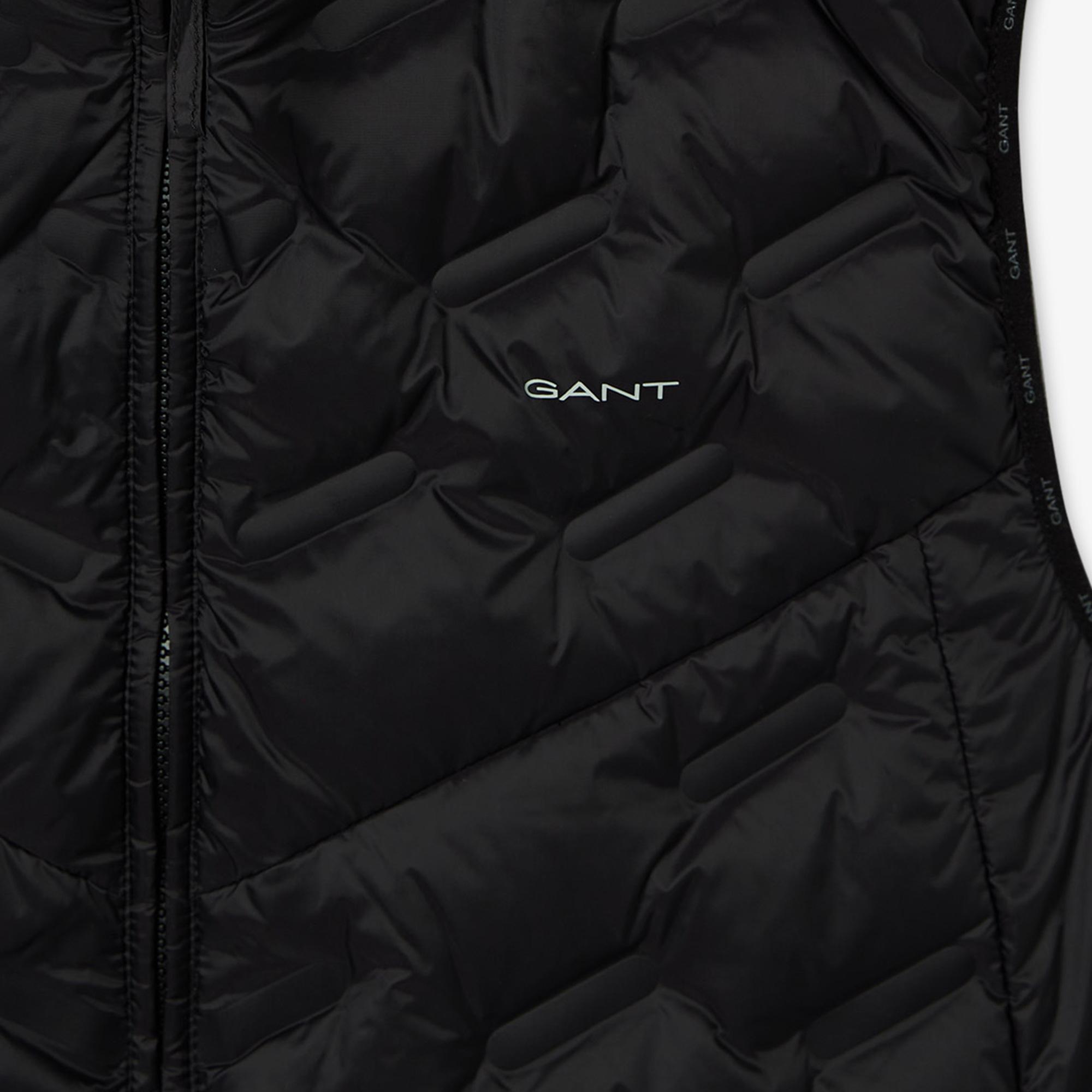 GANT Erkek Siyah Dik Yaka Kapitone Yelek