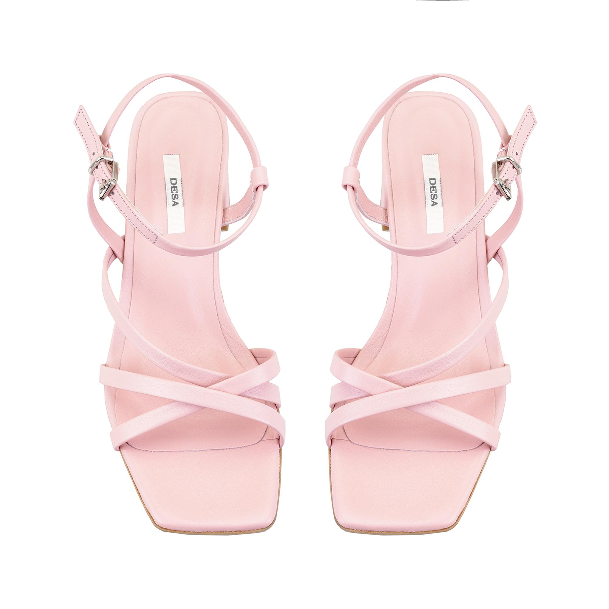 Kadın Pembe Ayarlanabilir Tokalı Topuklu Deri Sandalet