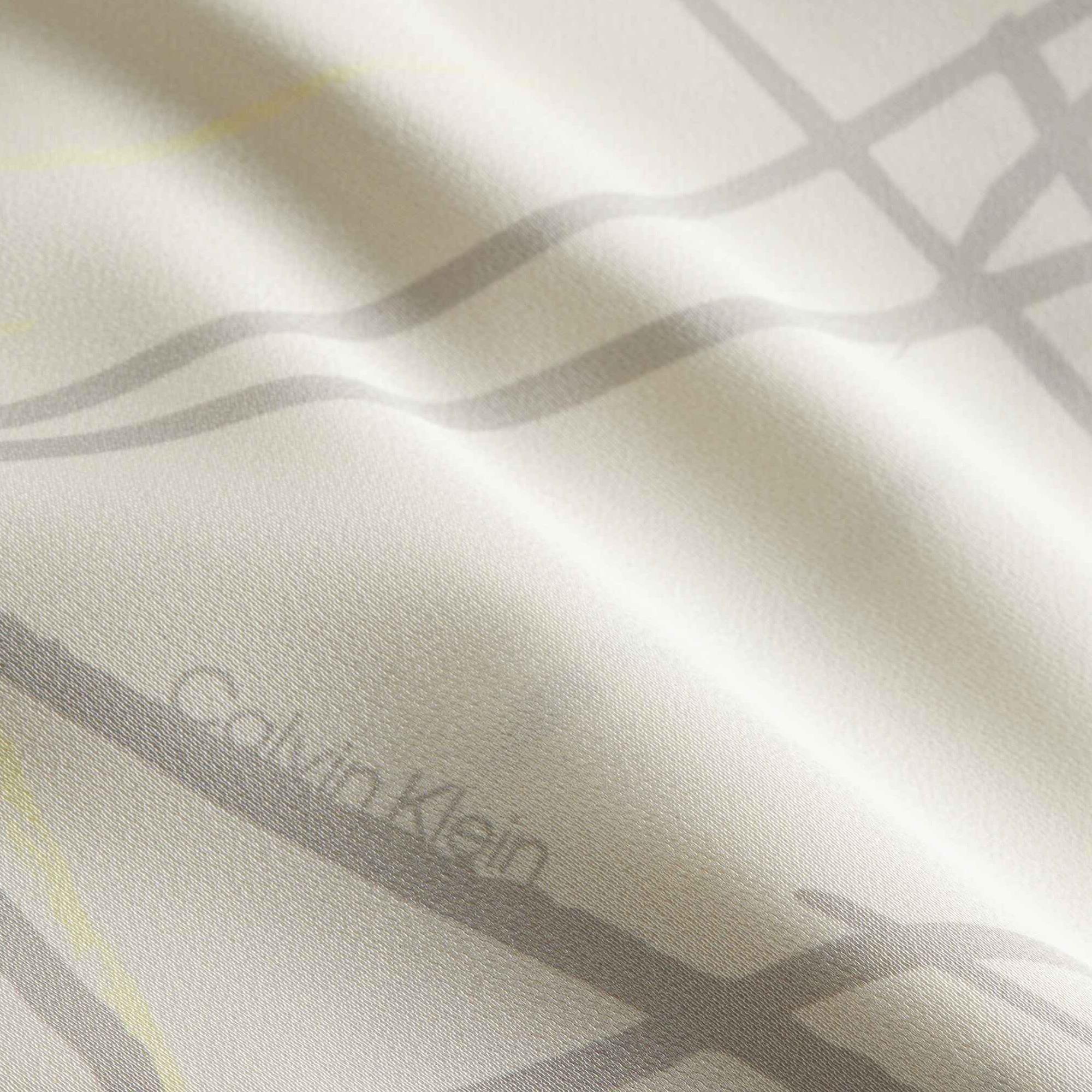 Calvin Klein Elevated Daywear Kadın Beyaz Bluz