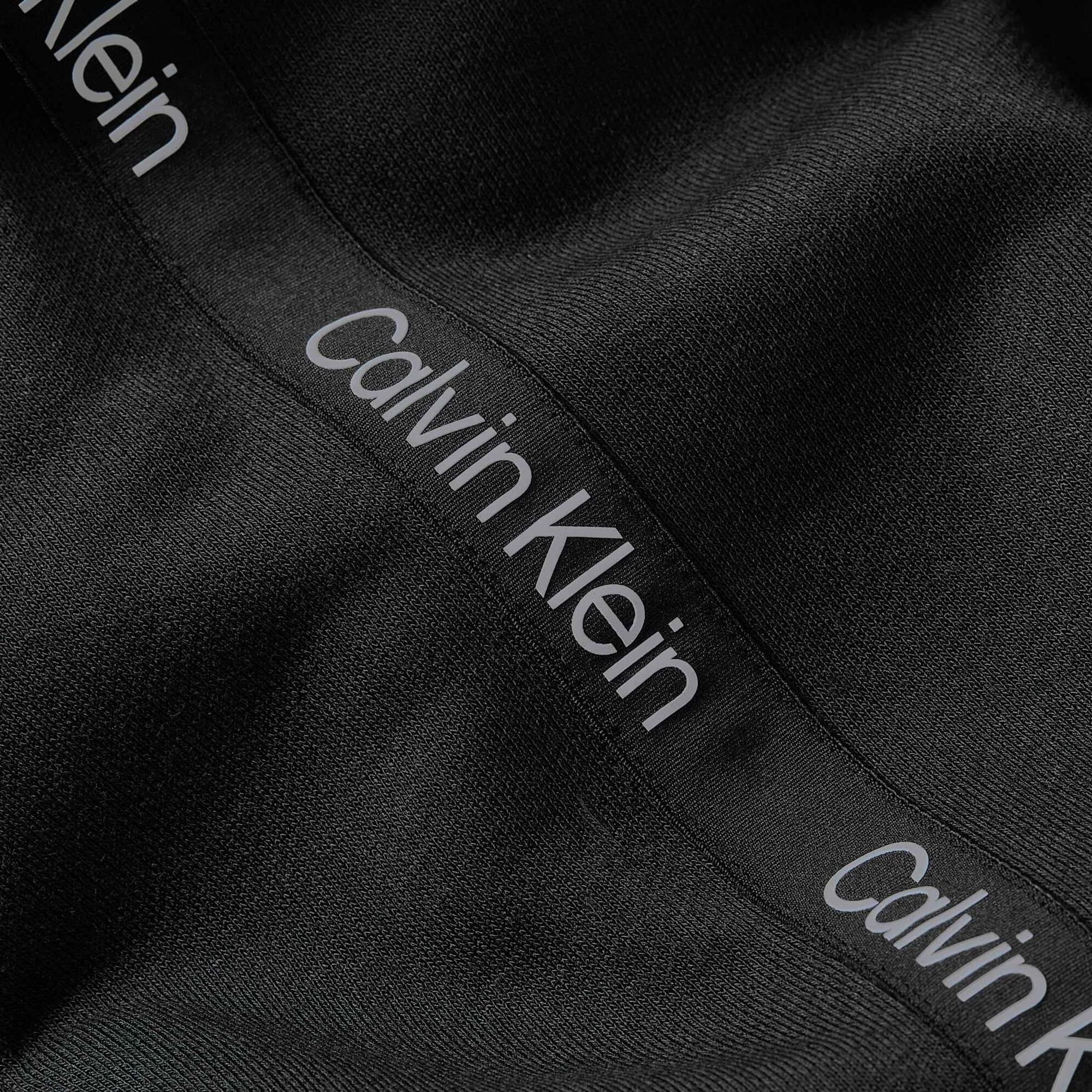 Calvin Klein Essentials Kadın Siyah Sweatshirt