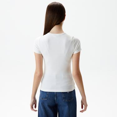  Tommy Jeans Slim Badge Rib Kadın Beyaz T-Shirt