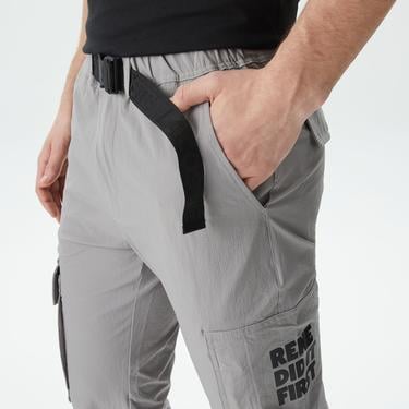  Erkek Relaxed Fit Gri Pantolon