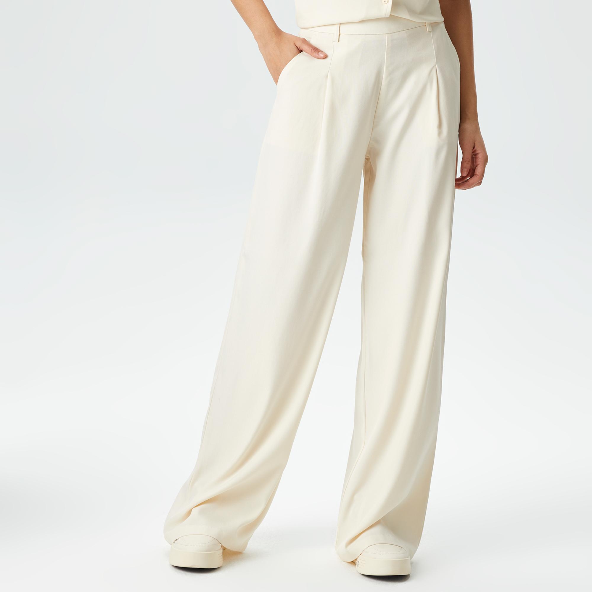 Kadın Relaxed Fit Beyaz Pantolon