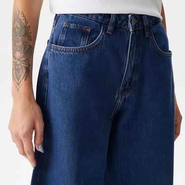  Kadın Relaxed Fit Lacivert Jean Pantolon