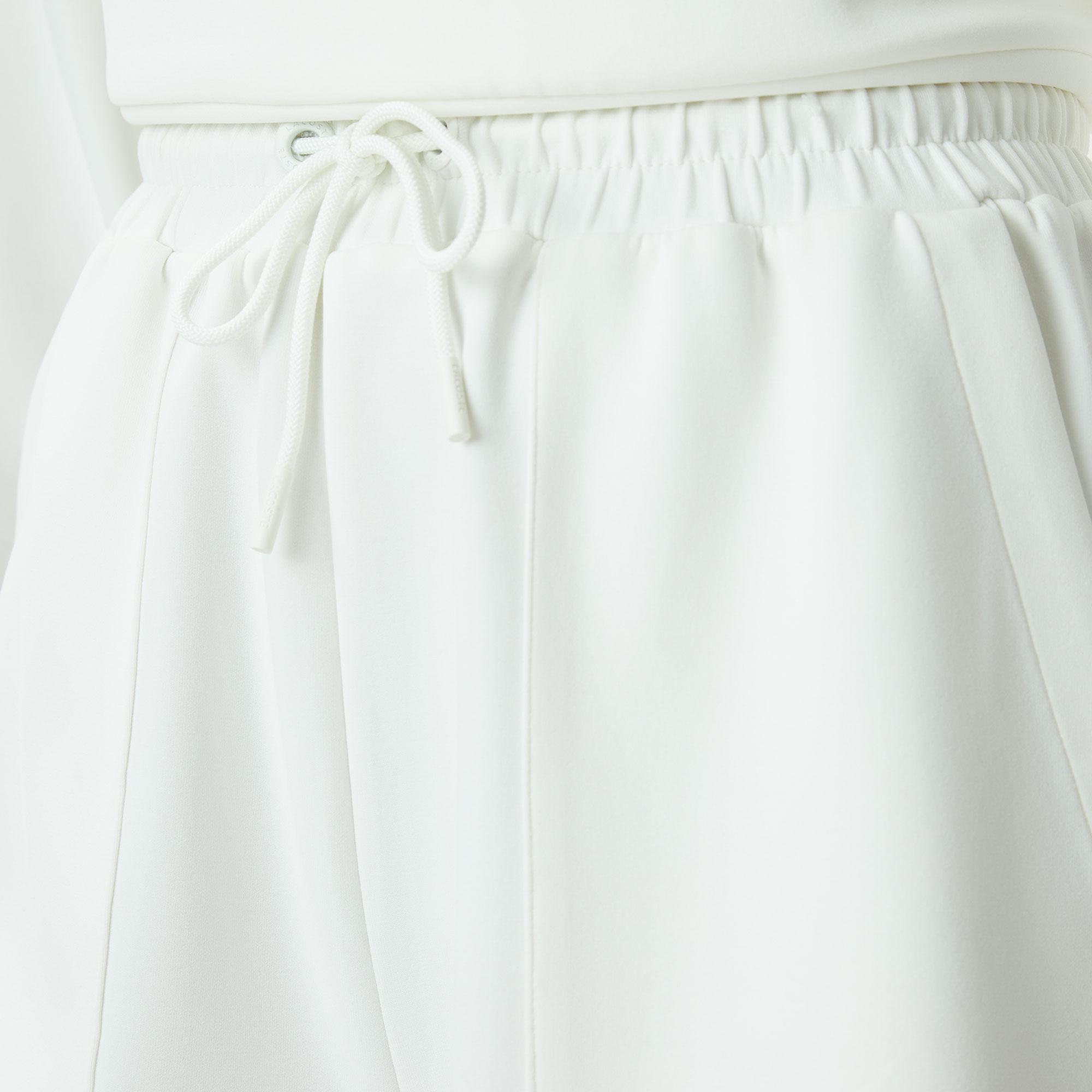 Kadın Regular Fit Beyaz Şort