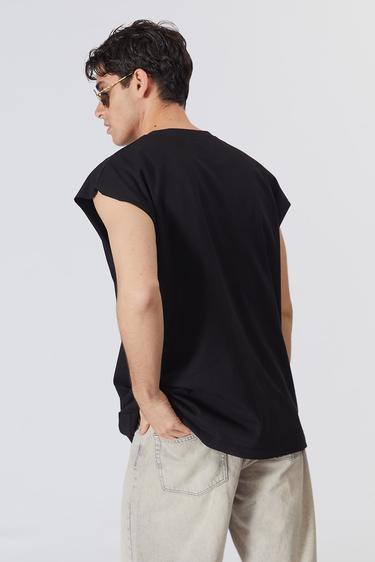  Kolsuz Oversize Tshirt