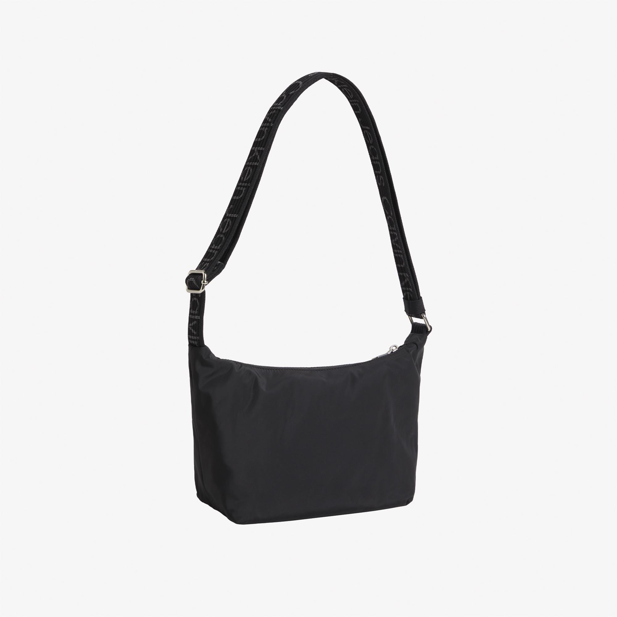 Calvin Klein Jeans Ultralight Kadın Siyah Omuz Çantası