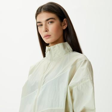  Under Armour Legacy Crinkle Kadın Siyah/Beyaz Ceket