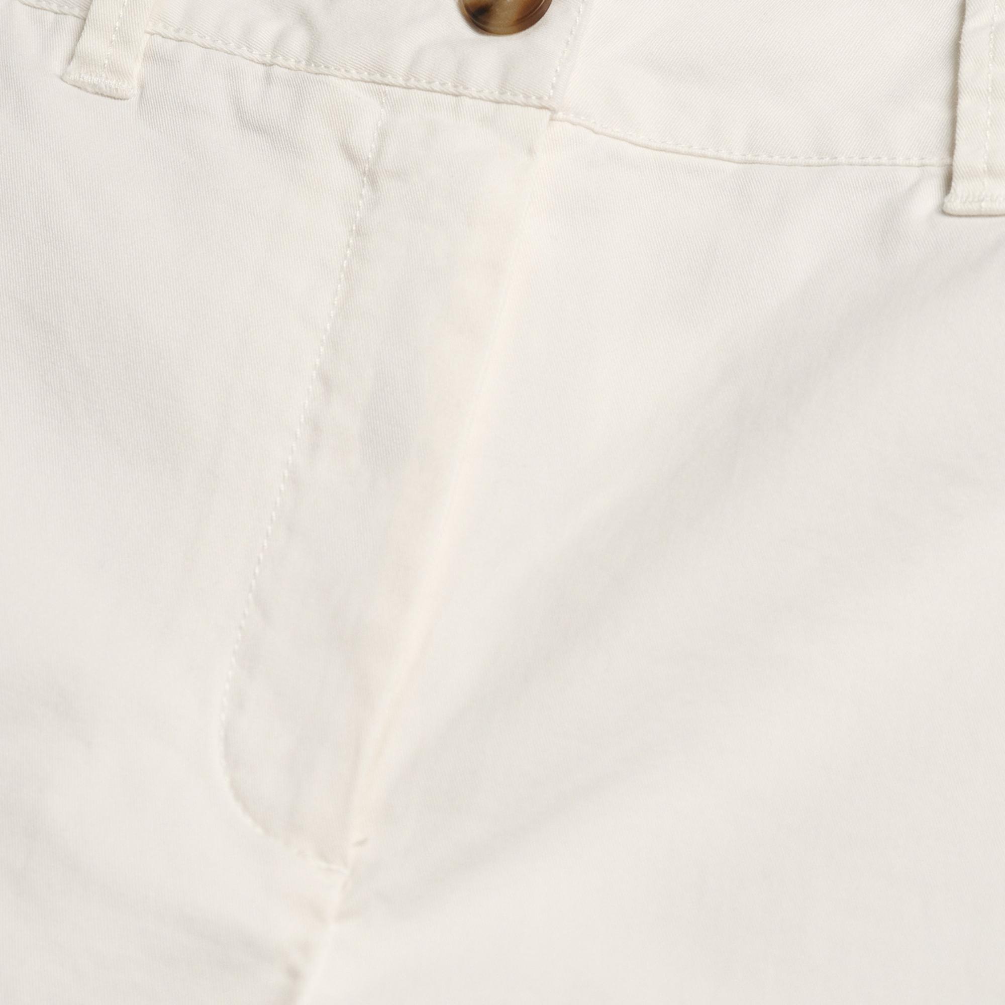 GANT Kadın Krem Slim Fit Şort