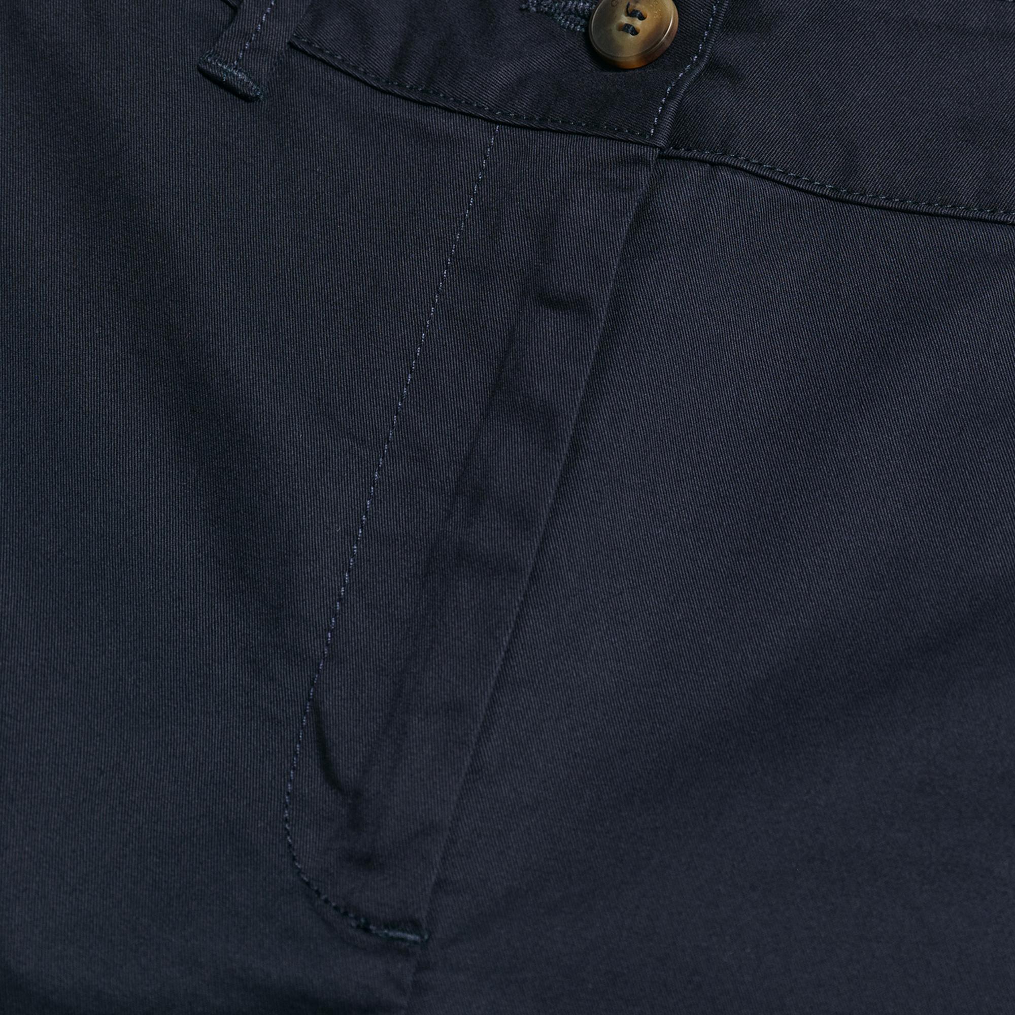 GANT Kadın Lacivert Slim Fit Şort