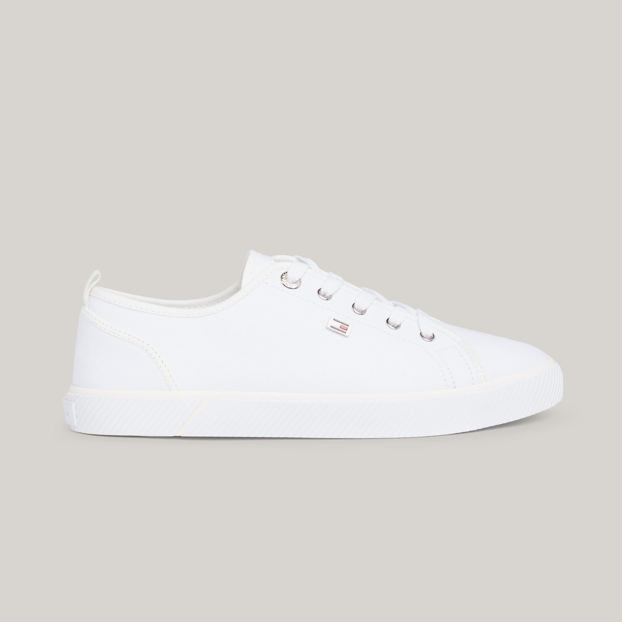  Tommy Hilfiger Vulcing Kadın Beyaz Sneaker