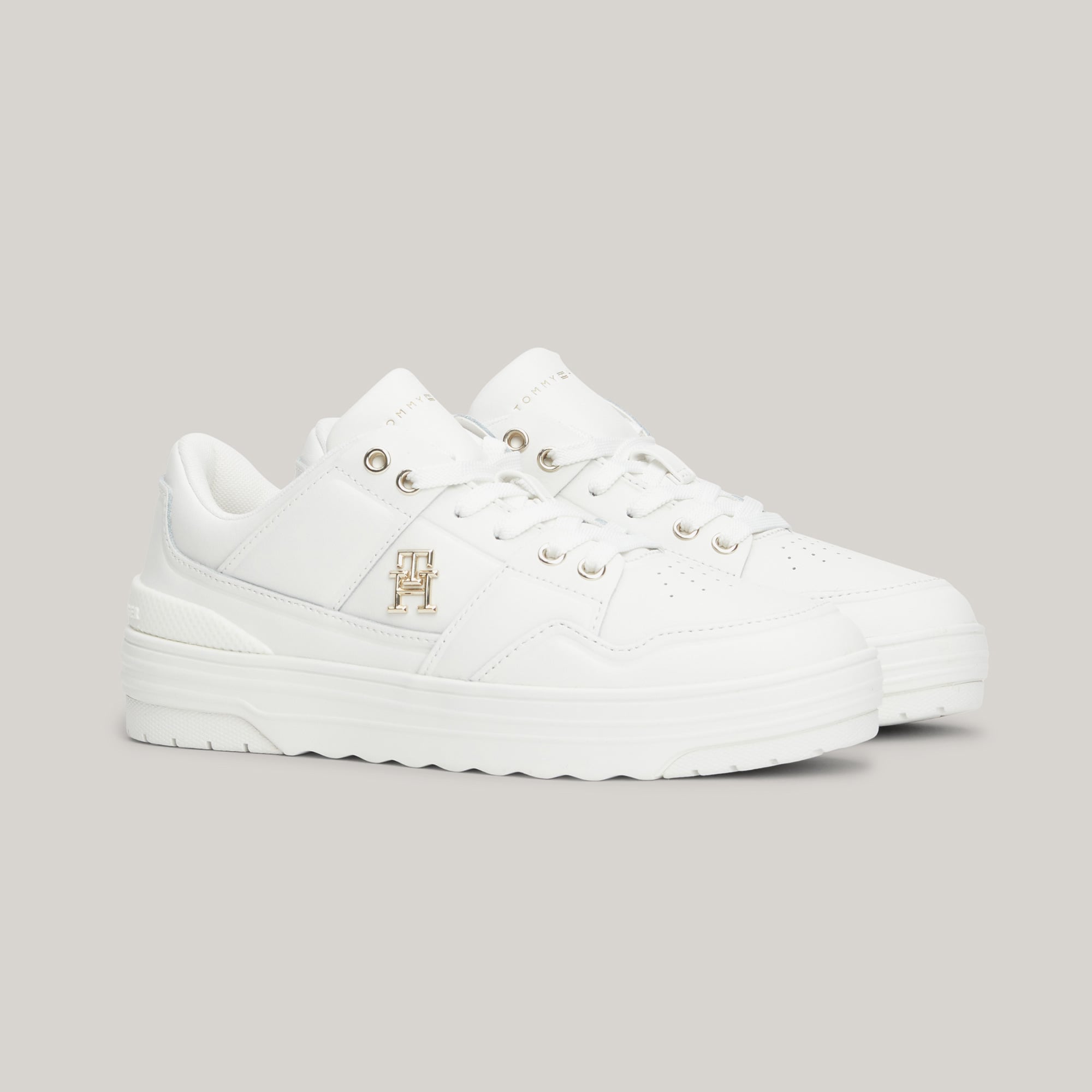 Tommy Hilfiger Tommy Hilfiger Basket Low Kadın Beyaz Sneaker FashFed'de! Beyaz - 2. görsel