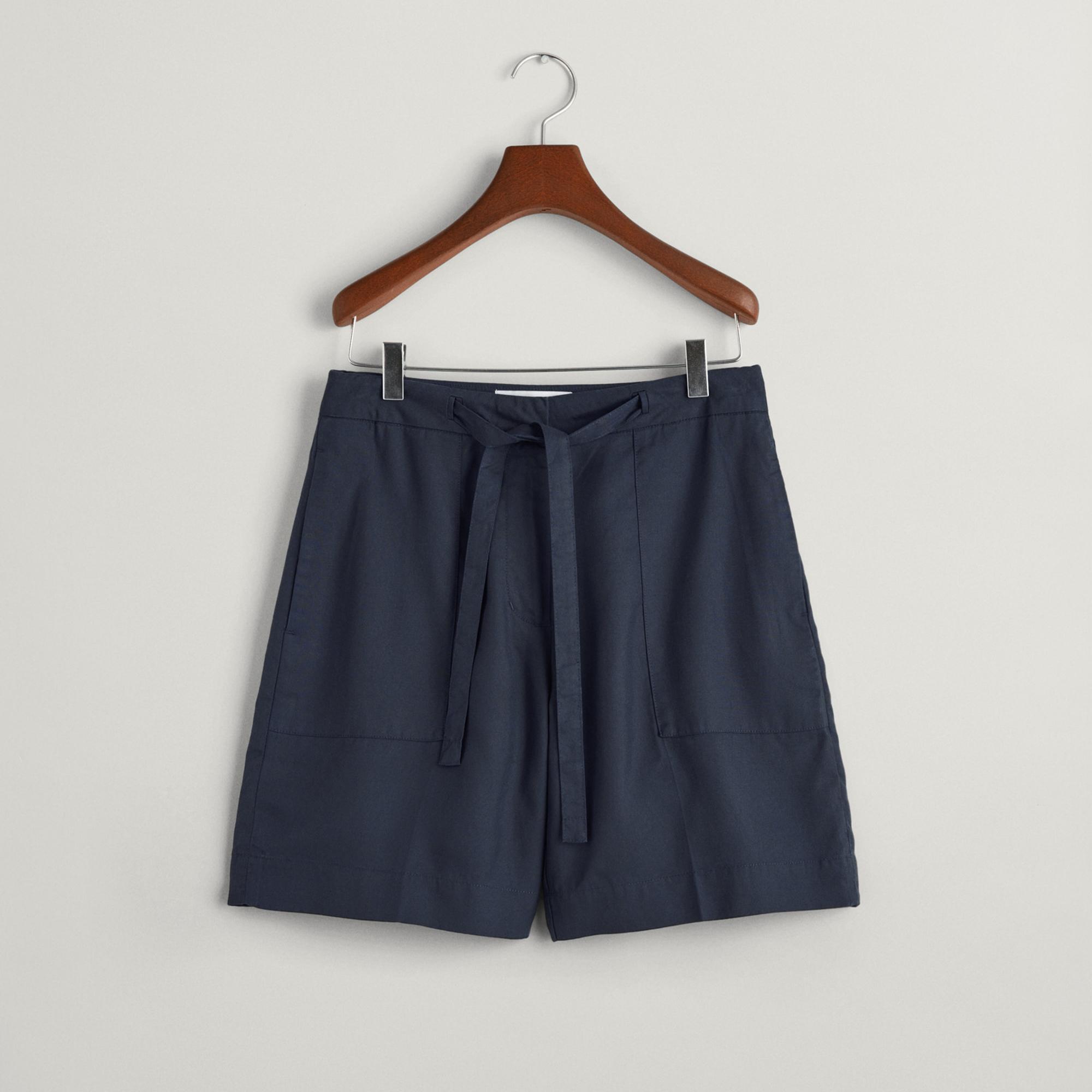 GANT Kadın Lacivert Relaxed Fit Şort