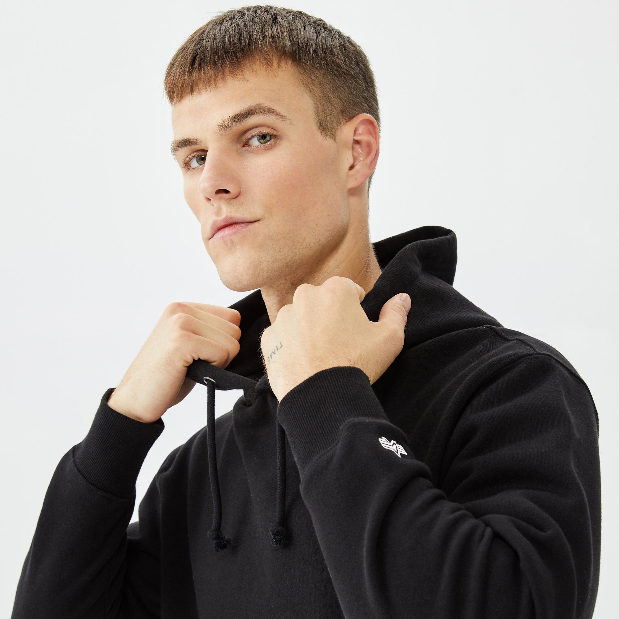 Alpha Industries Erkek Siyah Kapüşonlu Sweatshirt