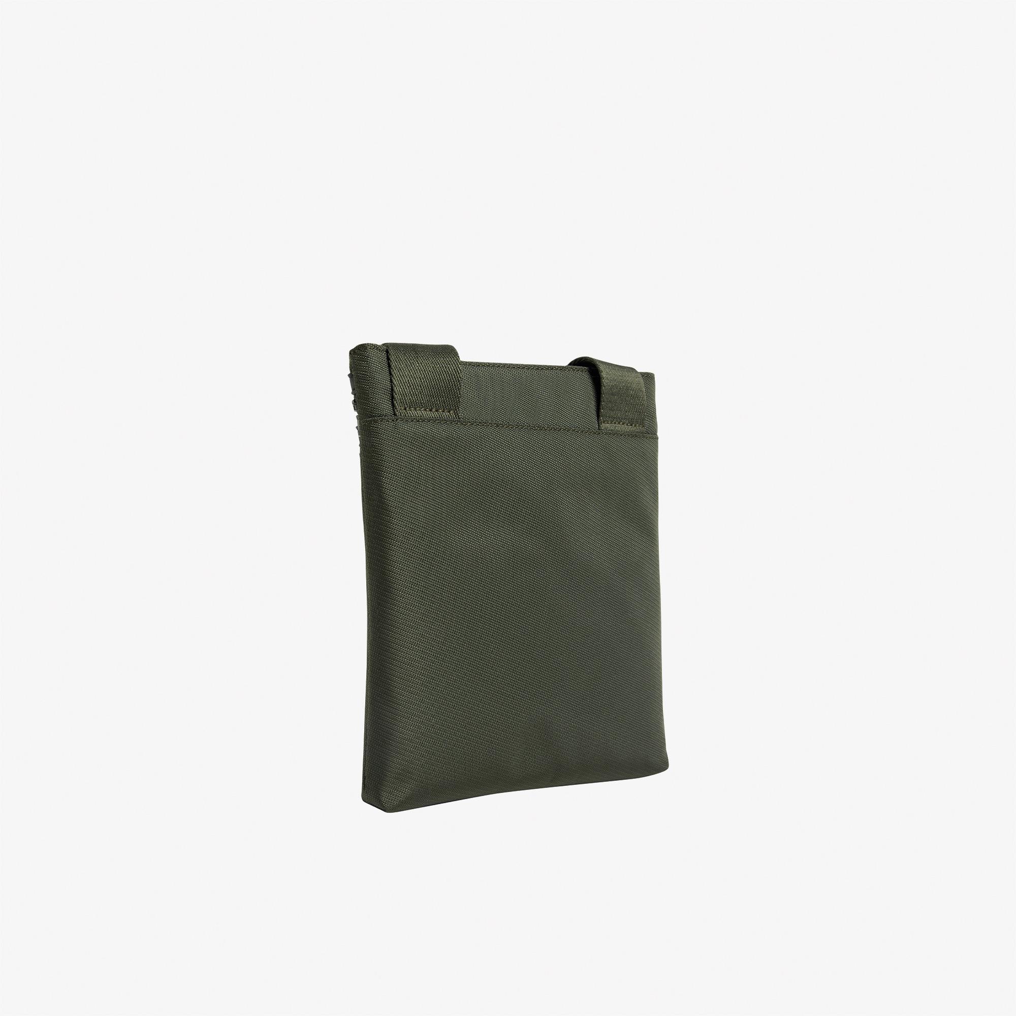 Calvin Klein Essential Erkek Yeşil Omuz Çantası