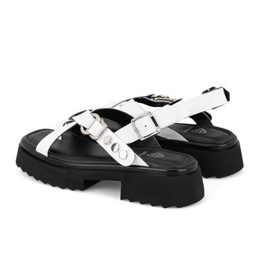  Kadın Beyaz Ayarlanabilir Tokalı Deri Sandalet