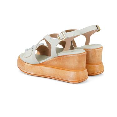  Kadın Yeşil Ayarlanabilir Tokalı Topuklu Deri Sandalet