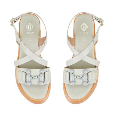  Kadın Yeşil Ayarlanabilir Tokalı Topuklu Deri Sandalet