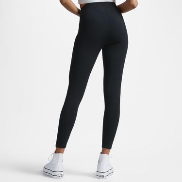  Converse Chuck Taylor Kadın Siyah Tayt