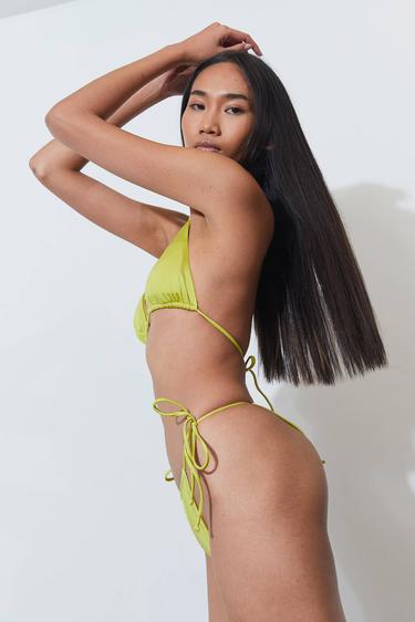  Üçgen Bikini Üstü