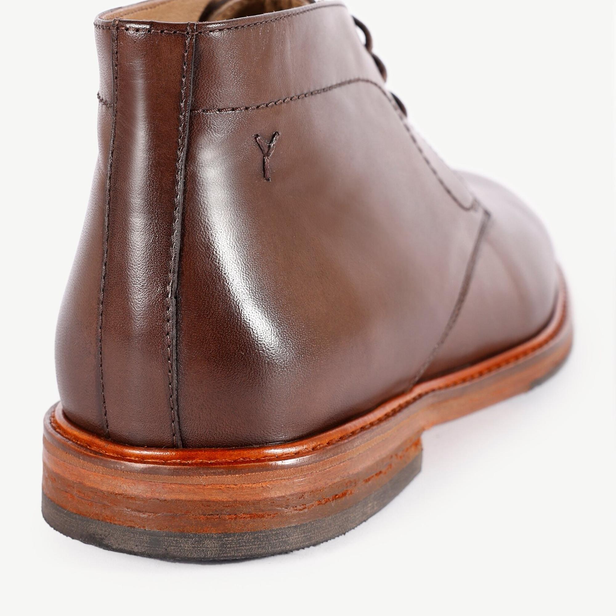 İki Bağlı Yumuşak Deri Bot