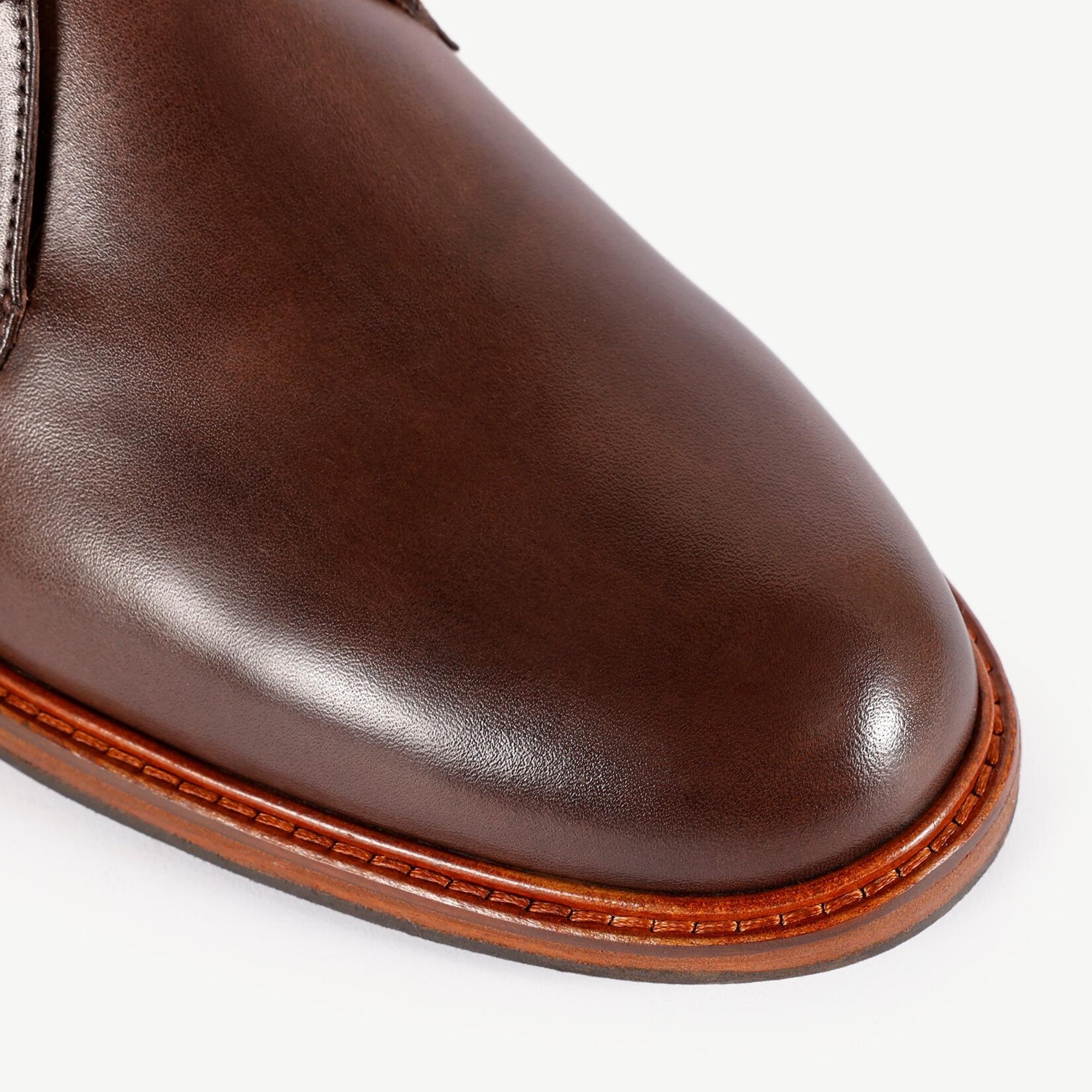 İki Bağlı Yumuşak Deri Bot