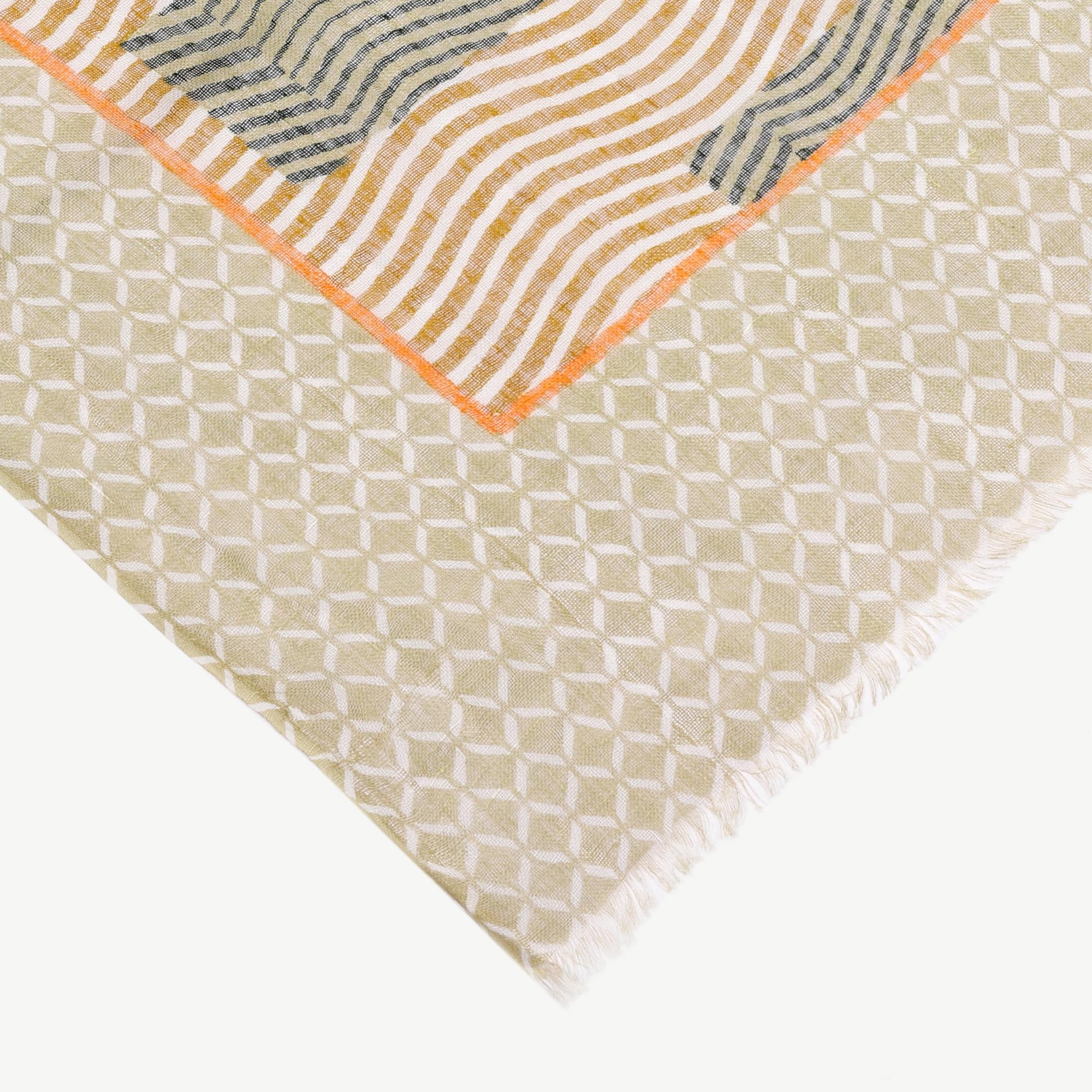 Karışık Desenli Şal