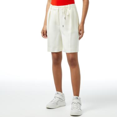  Calvin Klein Premium Essentials Kadın Beyaz Şort