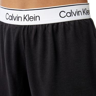 Calvin Klein Meta Legacy Kadın Siyah Şort