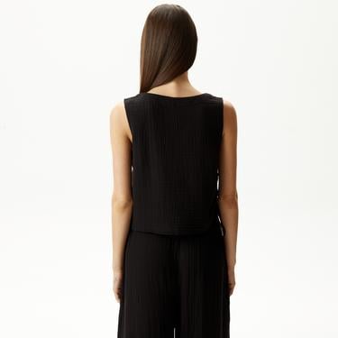  Nautica Kadın Siyah Kolsuz Bluz