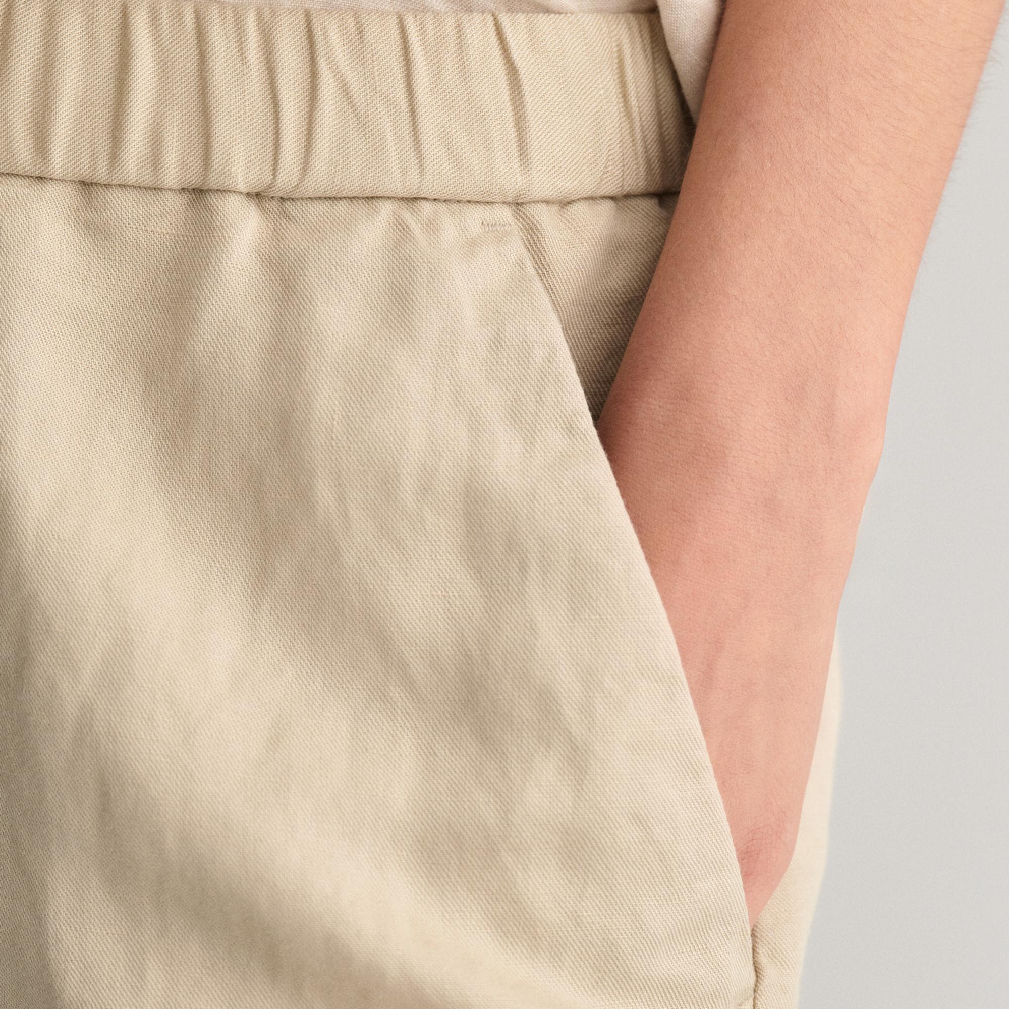 GANT Kadın Bej Relaxed Fit Keten Şort