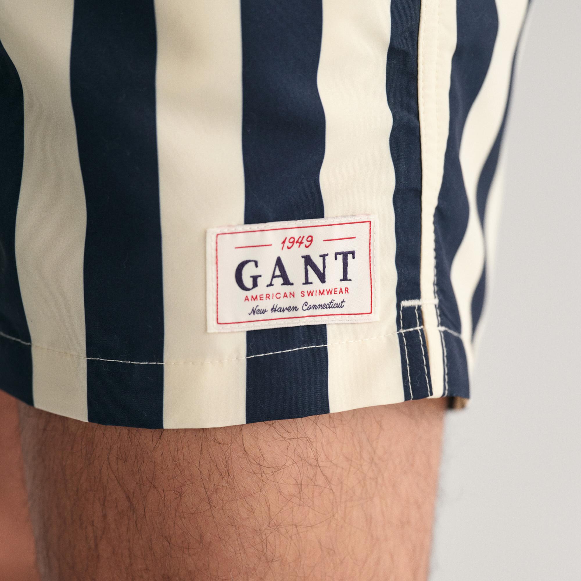 GANT Erkek Lacivert Regular Fit Çizgili Mayo Şort