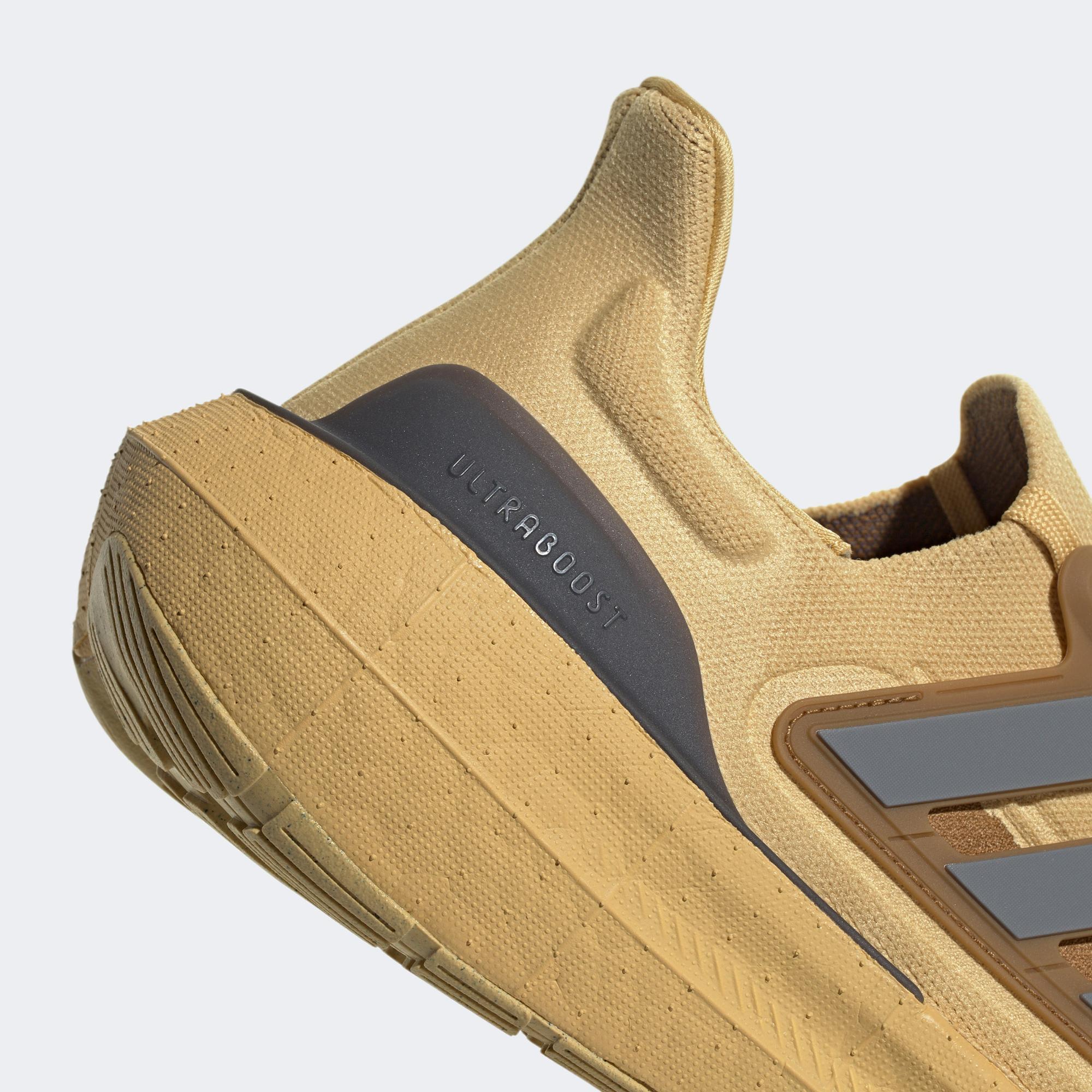 adidas Ultraboost Light Unisex Kahverengi Koşu Ayakkabısı